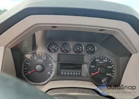 2008 Ford F350 Srw Super Duty z USA, uszkodzony, nr VIN 1FTWF31R08EC44768